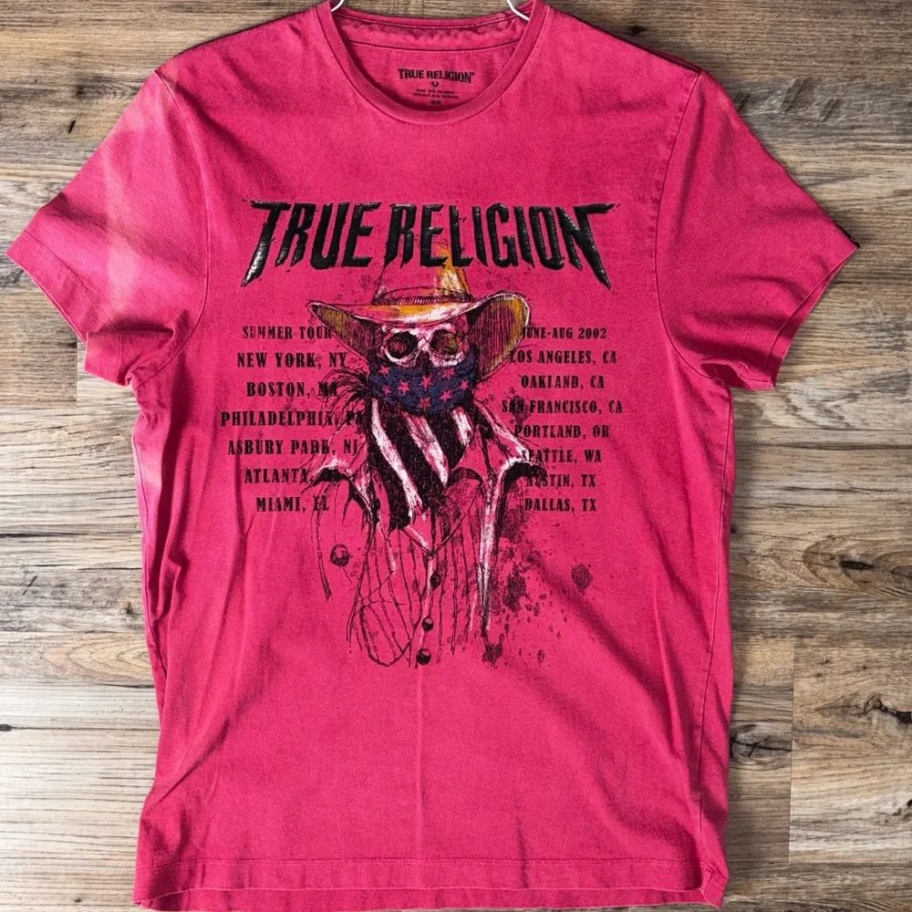 True Religion Skull Cowboy Tour Graphic T Shirt Mens‎ M Red Vintage Style Band